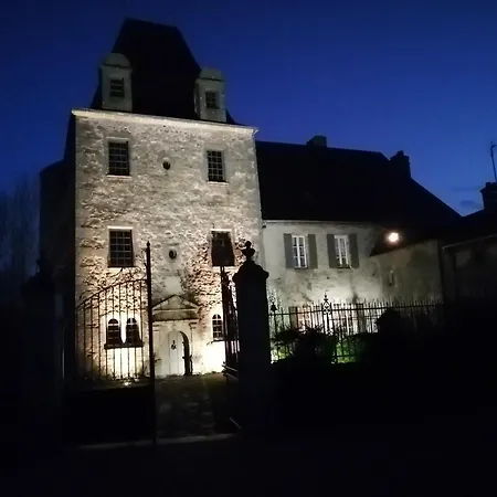 Logis De La Rouliere 住宿加早餐酒店