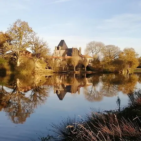 Logis De La Rouliere 3*