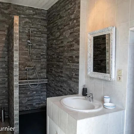 Logis De La Rouliere 3*