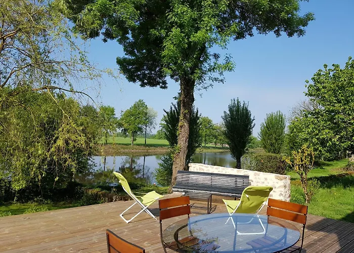 Bed and breakfast Logis De La Rouliere 3*